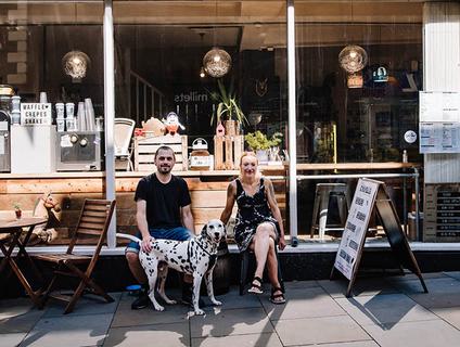 Dog friendly dining2