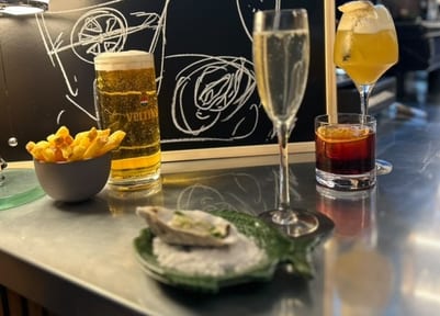 Oyster and fizz