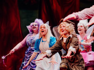 Shrek get your wigle on